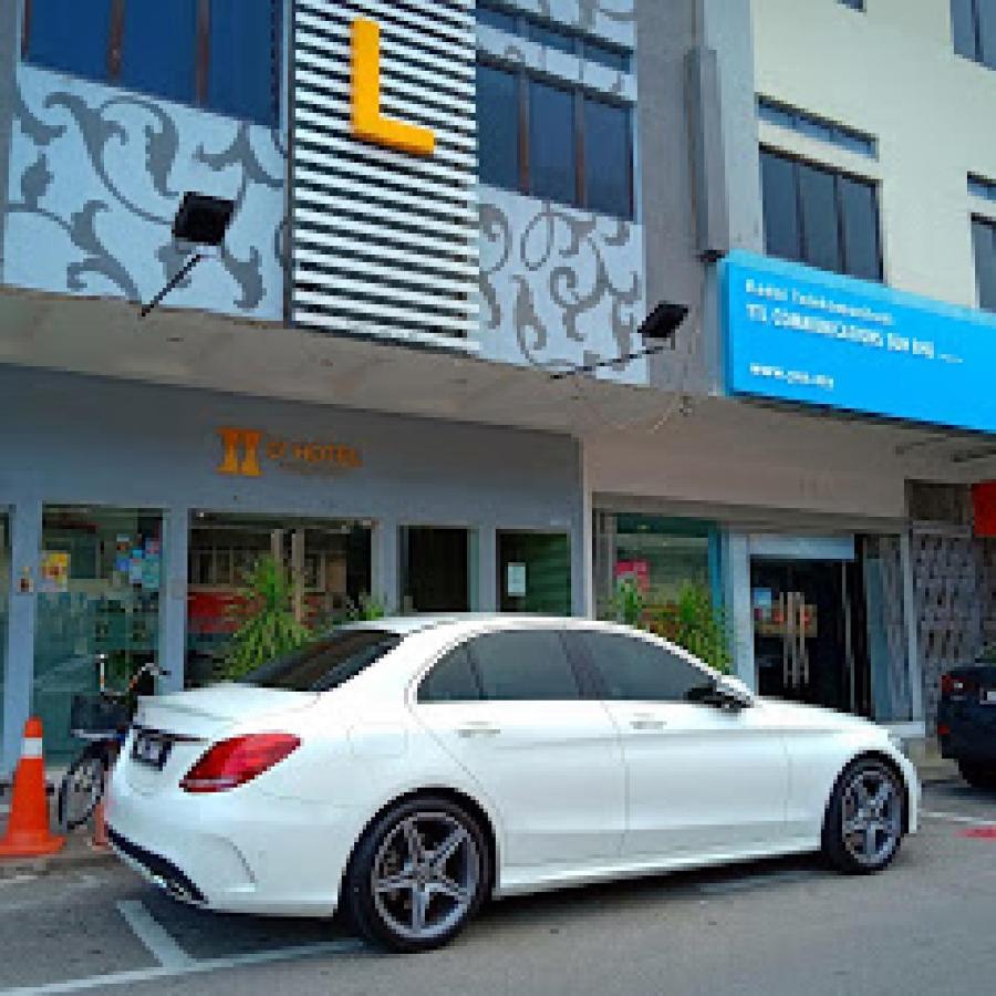 Hotel Zamburger De Melaka Kültér fotó
